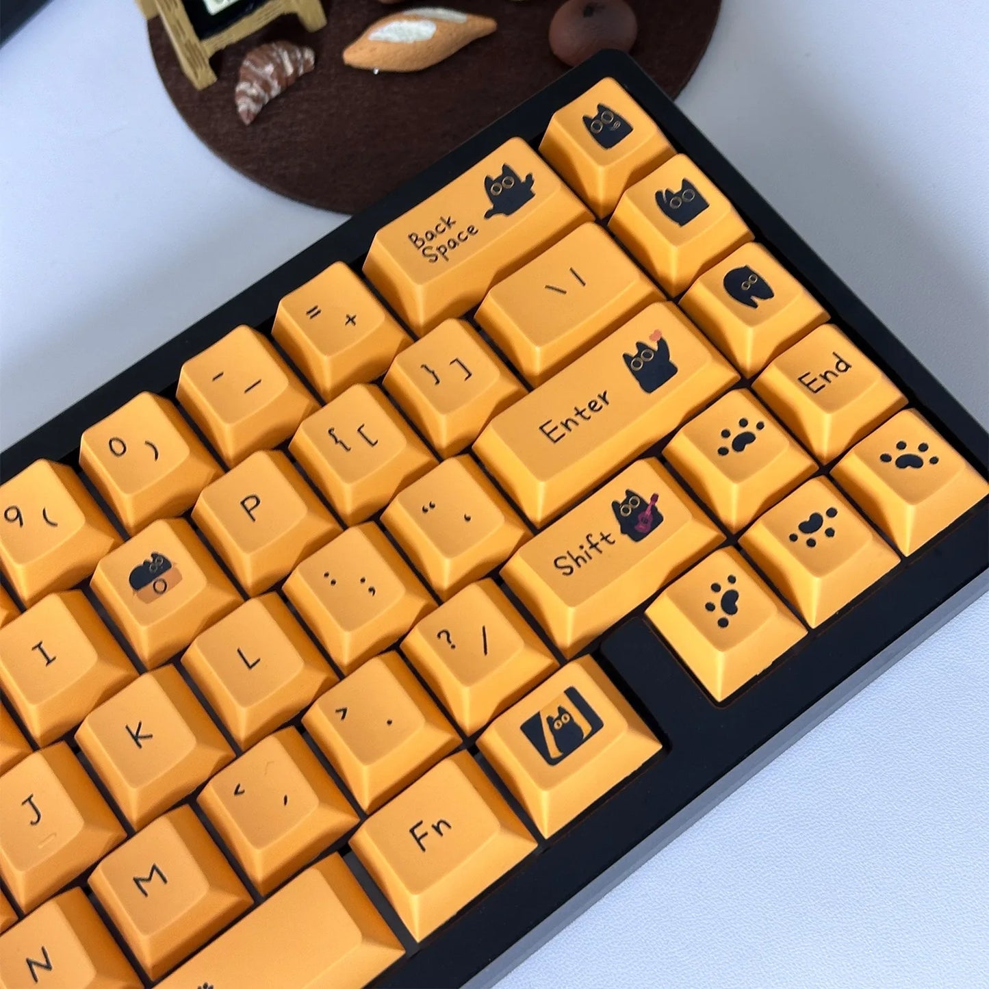 Cat Café Keycap Set