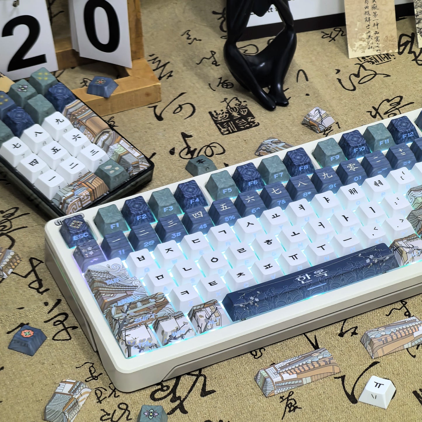 Hanok Heritage Keycap Set